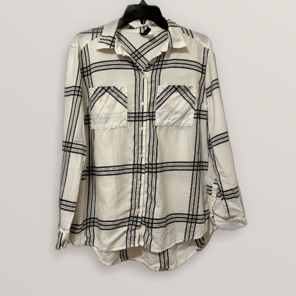 H&M Black and White Plaid Flannel Size 6